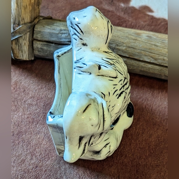 1950's Ceramic Black/White Puppy Dog Planter - Picture 13 of 14